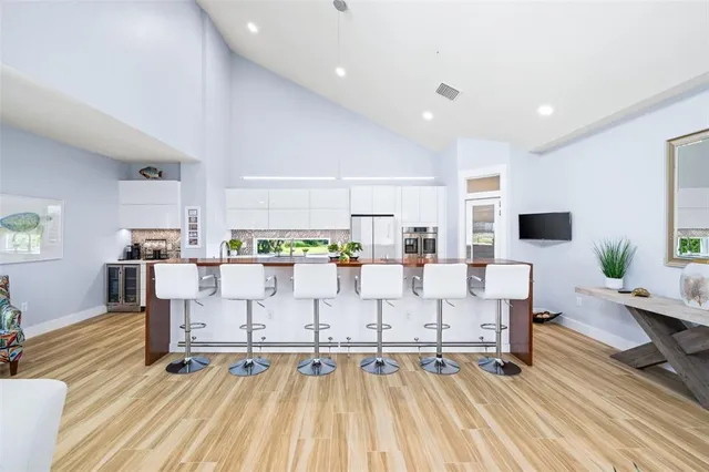 $1,585,000 | 10101 Eagle Preserve Drive, Englewood, FL 34224