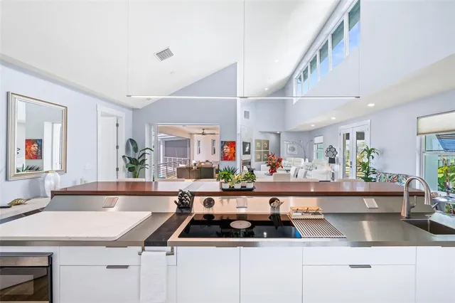 $1,585,000 | 10101 Eagle Preserve Drive, Englewood, FL 34224