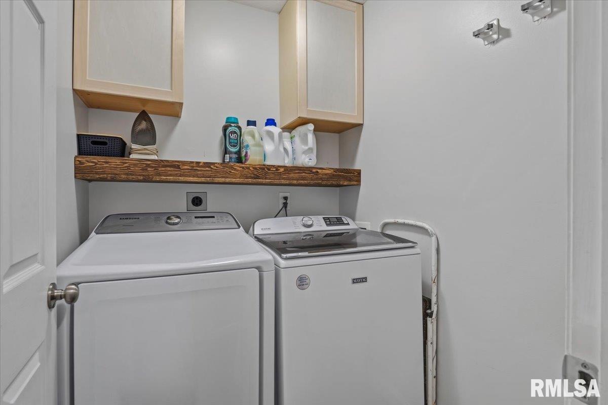 3717 Viking Boulevard Springfield, IL 62712 - Photo 19 of 40 Gallery Image 19