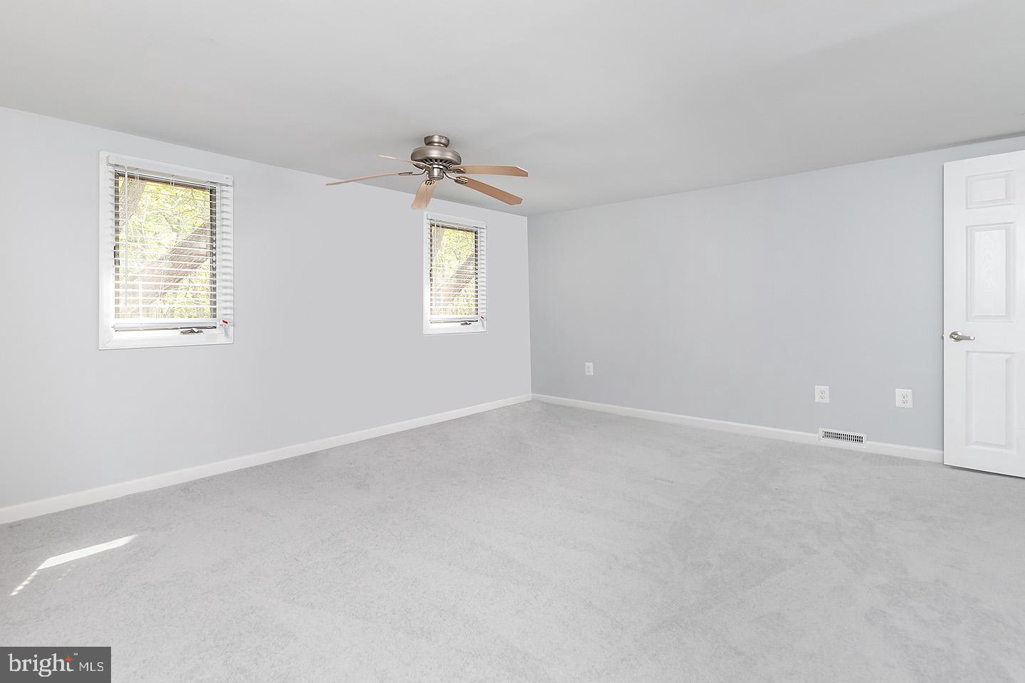8 Island Road Bridgeport, NJ 08014 - Photo 21 of 26 Gallery Image 21