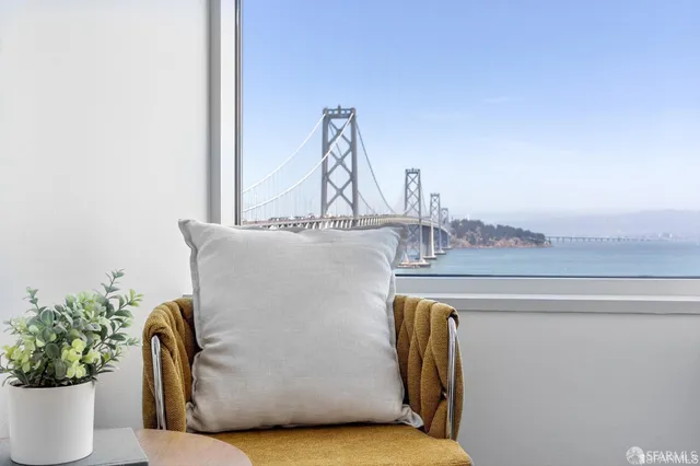 $7,995 | 501 Beale Street, Unit 9D, San Francisco, CA 94105