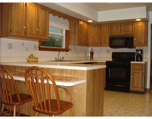 100 French Island Road Perryopolis, PA 15473 - Photo 6 of 16 Kitchen.