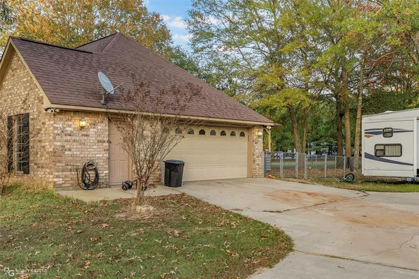 $400,000 | 12168 Highway 157, Princeton, LA 71067