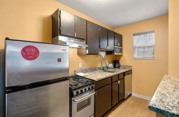 $3,000 | 20 International Place, Unit 132, Tewksbury, MA 01876