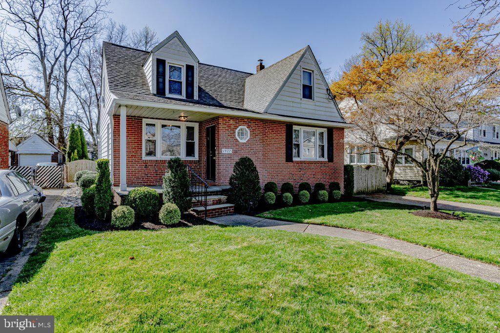 1922 Prospect Ridge Boulevard Haddon Heights, NJ 08035 - Photo 3 of 28