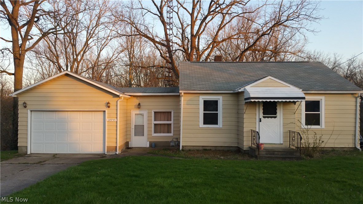 37755 Butternut Ridge Road North Ridgeville, OH 44039 - Photo 1 of 12 Gallery Image 1