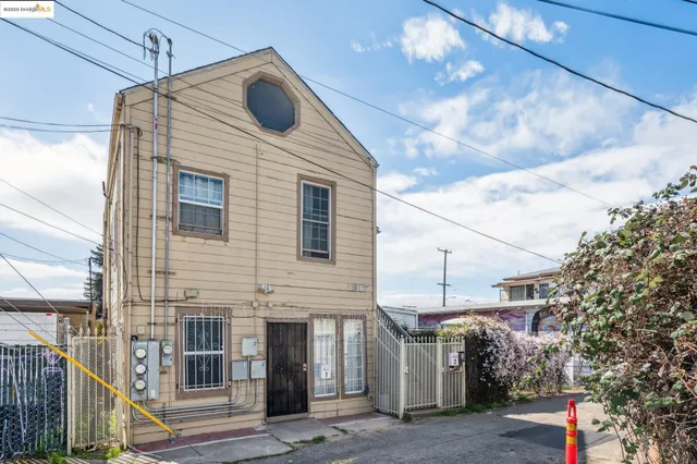 $699,000 | 1820 International Boulevard, Oakland, CA 94606