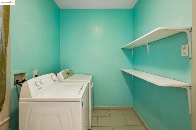 $699,000 | 1820 International Boulevard, Oakland, CA 94606