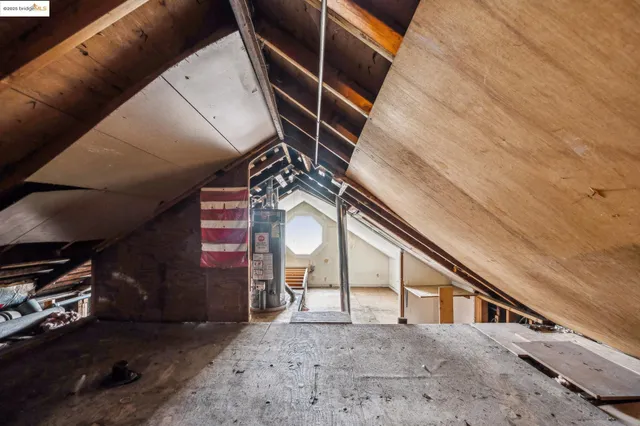 $699,000 | 1820 International Boulevard, Oakland, CA 94606