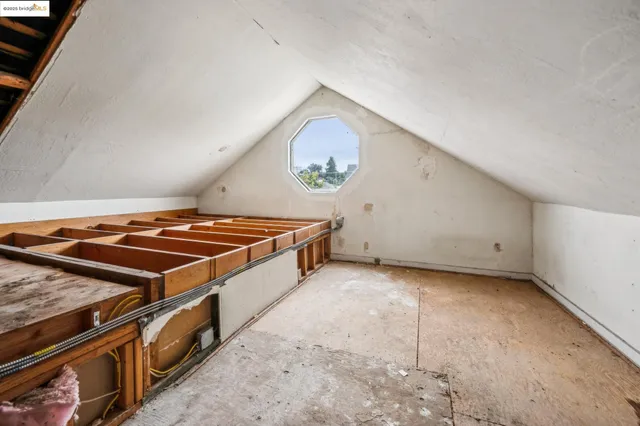 $699,000 | 1820 International Boulevard, Oakland, CA 94606