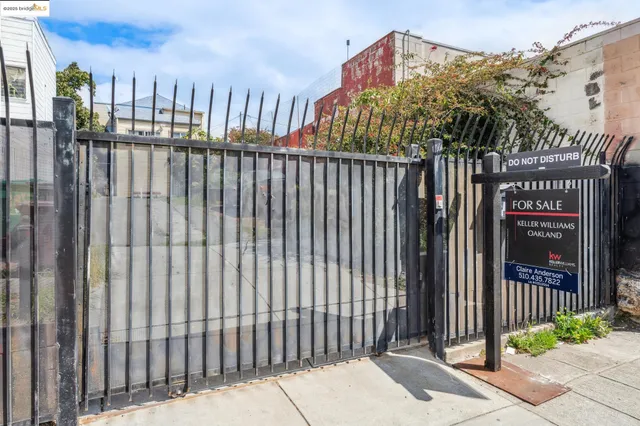 $699,000 | 1820 International Boulevard, Oakland, CA 94606