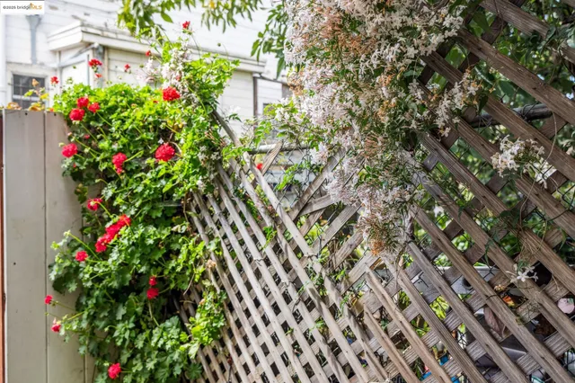 $699,000 | 1820 International Boulevard, Oakland, CA 94606