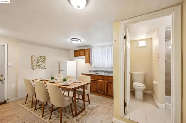 $699,000 | 1820 International Boulevard, Oakland, CA 94606