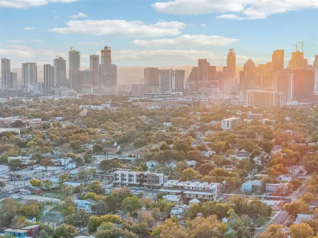 $6,750 | 1904 East 13th Street, Unit A, Austin, TX 78702