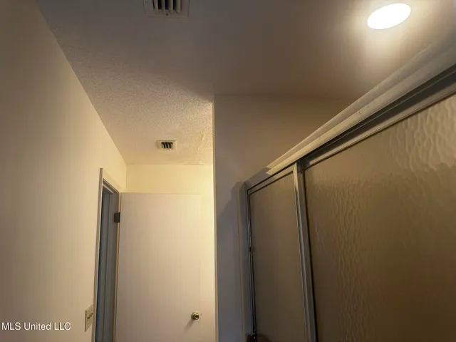 $225,000 | 2240 Brookside Drive, Gautier, MS 39553