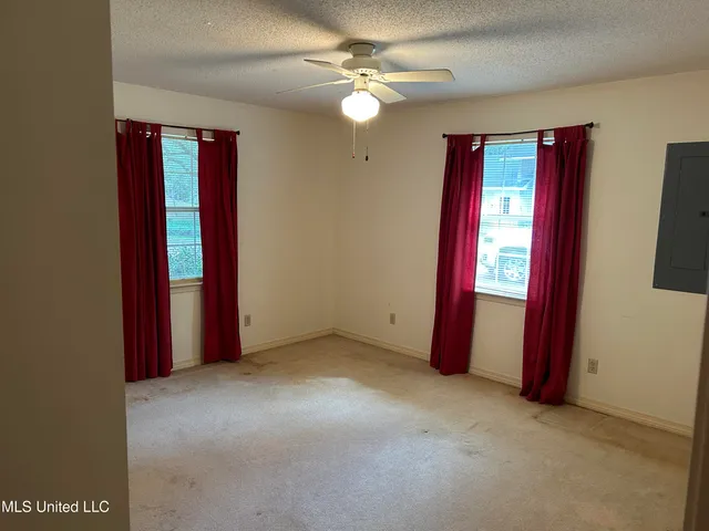 $225,000 | 2240 Brookside Drive, Gautier, MS 39553