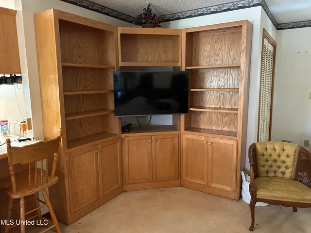 $225,000 | 2240 Brookside Drive, Gautier, MS 39553