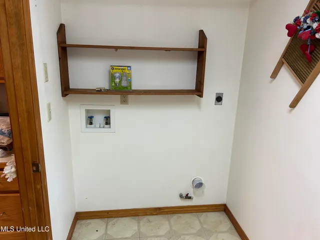 $225,000 | 2240 Brookside Drive, Gautier, MS 39553