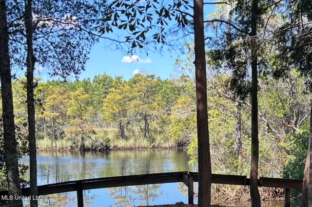 $225,000 | 2240 Brookside Drive, Gautier, MS 39553