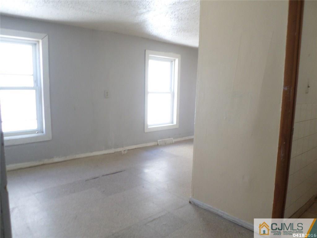 655 State Street Perth Amboy, NJ 08861 - Photo 12 of 12 Gallery Image 12