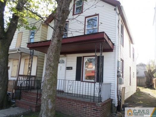 655 State Street Perth Amboy, NJ 08861 - Photo 6 of 12 Gallery Image 6