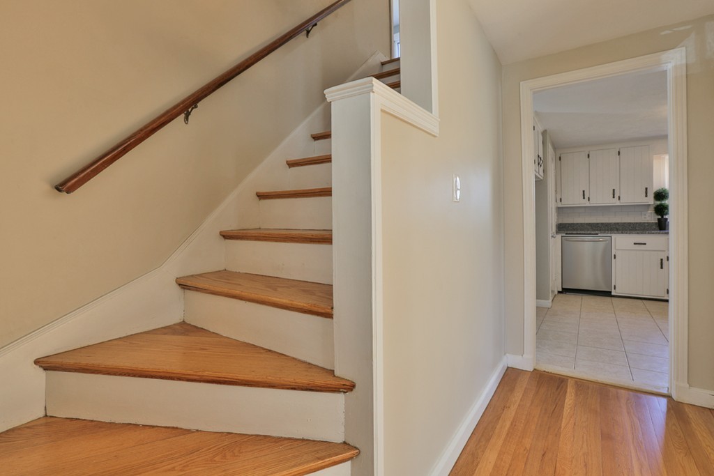 15 Elmcrest Road Wakefield, MA 01880 - Photo 17 of 30 Gallery Image 17