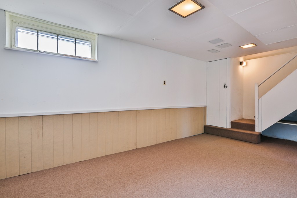 15 Elmcrest Road Wakefield, MA 01880 - Photo 25 of 30 Gallery Image 25