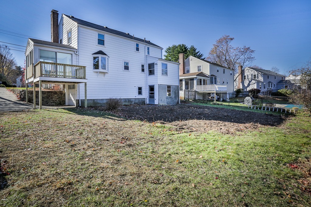 15 Elmcrest Road Wakefield, MA 01880 - Photo 27 of 30 Gallery Image 27