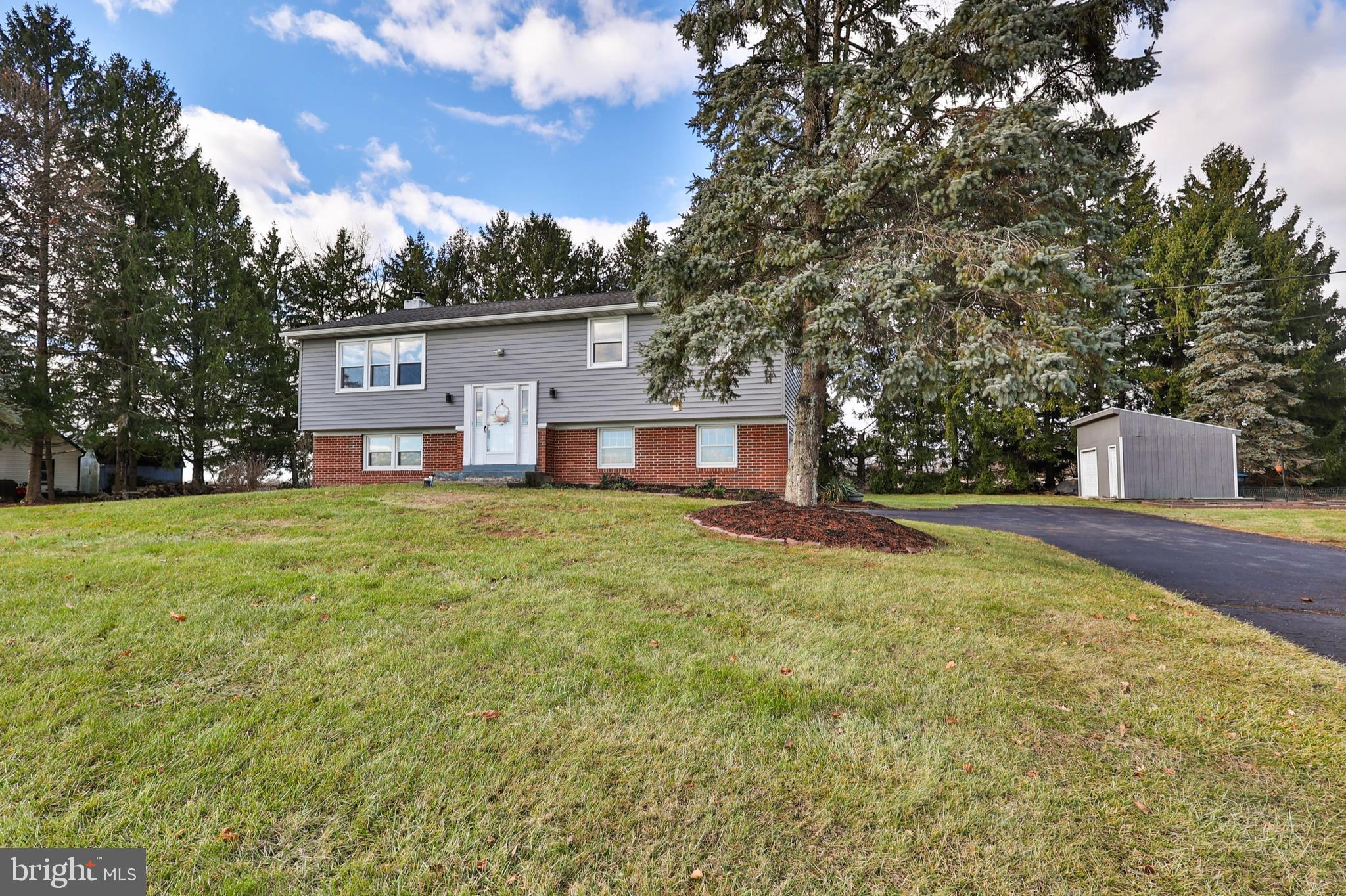 7828 Locust Valley Road Quakertown, PA 18951 - Photo 2 of 40 Gallery Image 2