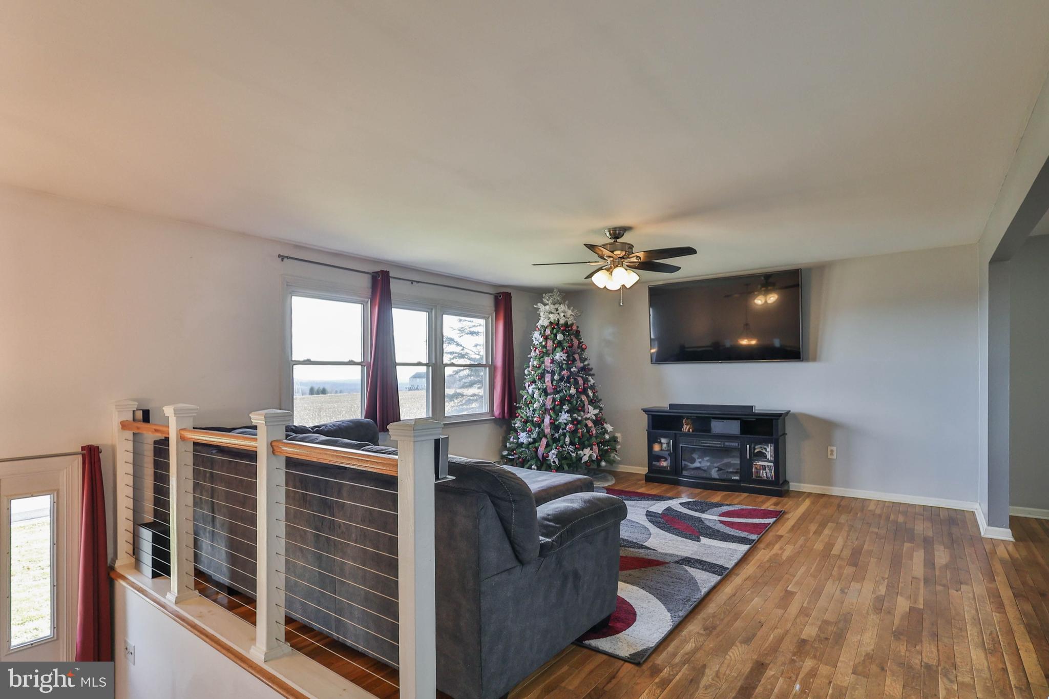 7828 Locust Valley Road Quakertown, PA 18951 - Photo 5 of 40 Gallery Image 5