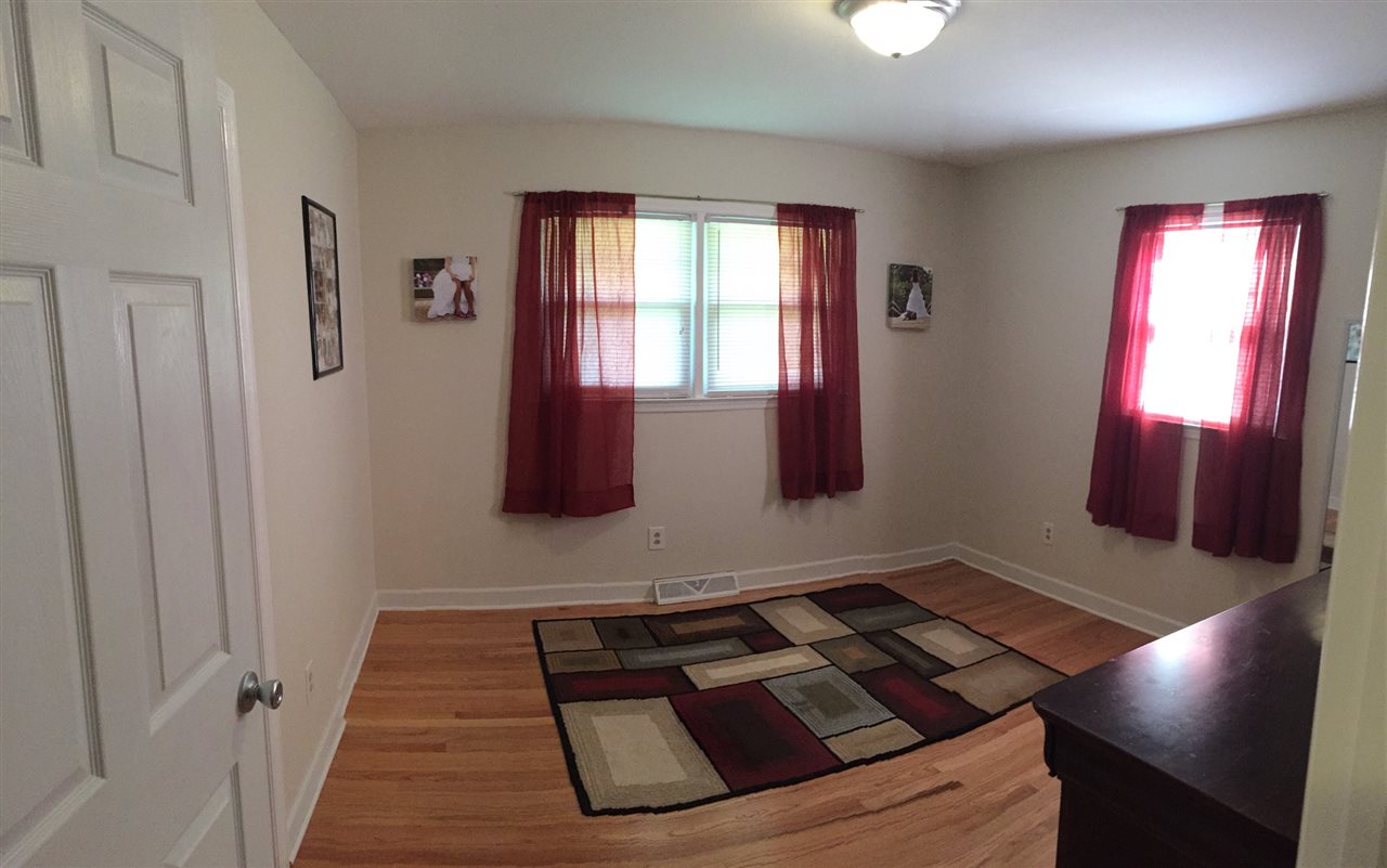 106 Post Oak Road Duncan, SC 29334 - Photo 4 of 11 Gallery Image 4