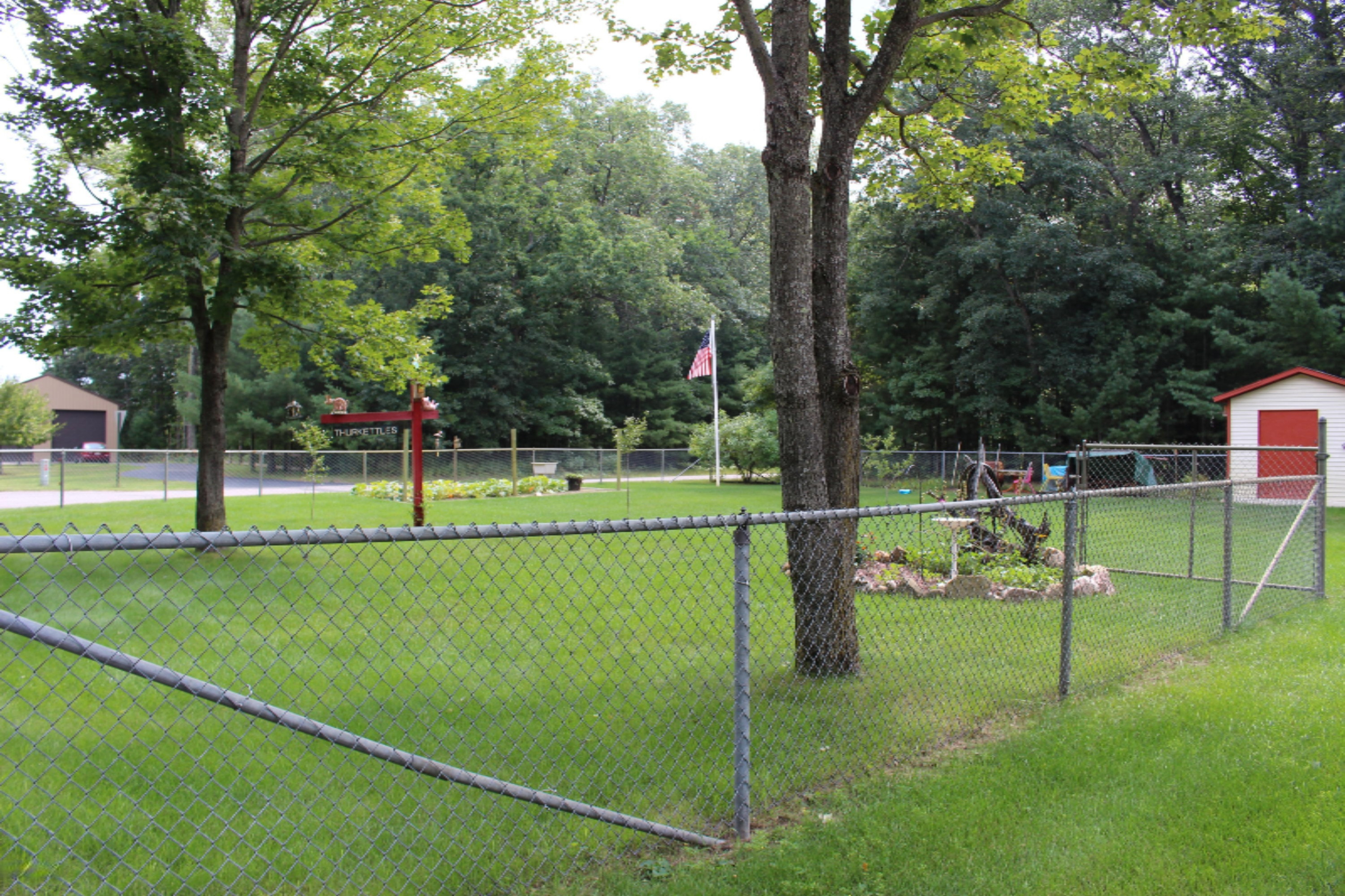 205 South Maple Road Branch, MI 49402 - Photo 7 of 38 IMG_1001