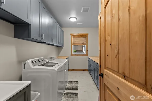 $995,000 | 2042 Maiden Lane, Wenatchee, WA 98801
