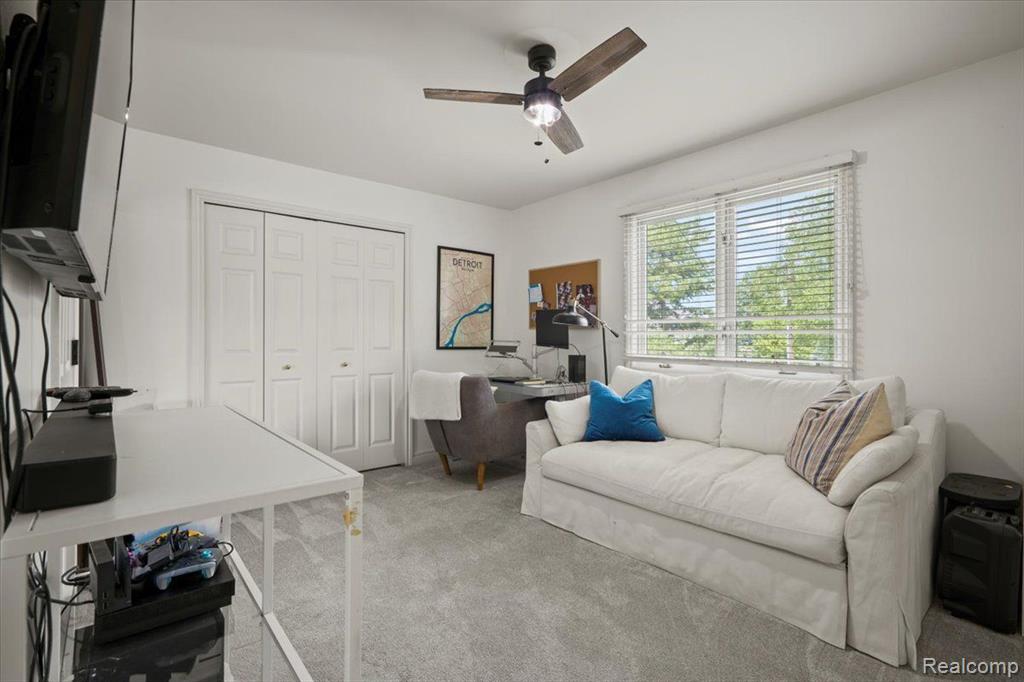 2668 Silverside Road Waterford, MI 48328 - Photo 55 of 61 Gallery Image 55