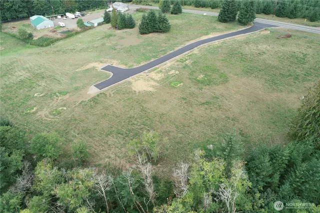 a view of a outdoor space