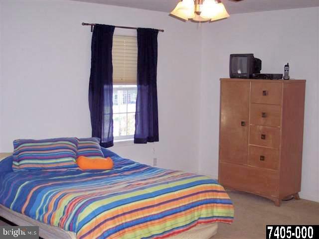 820 East Butter Road York, PA 17406 - Photo 13 of 25 Gallery Image 13