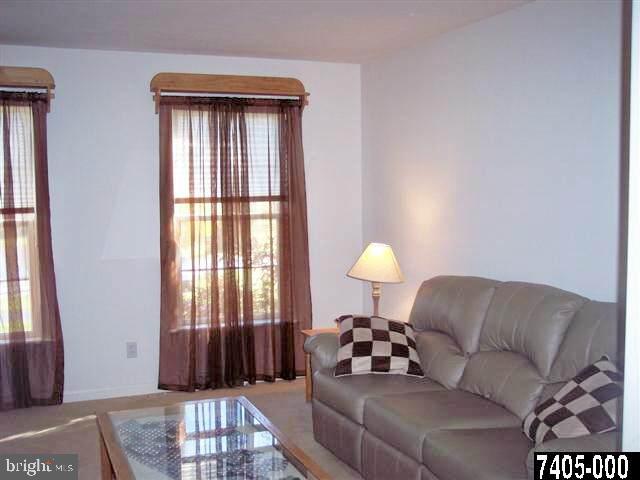 820 East Butter Road York, PA 17406 - Photo 6 of 25 Gallery Image 6
