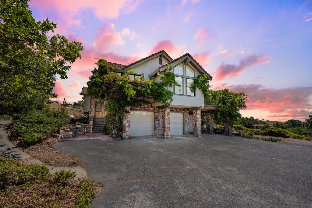 3045 3 Springs Road San Jose, CA 95140 - Photo 31 of 35 Gallery Image 31