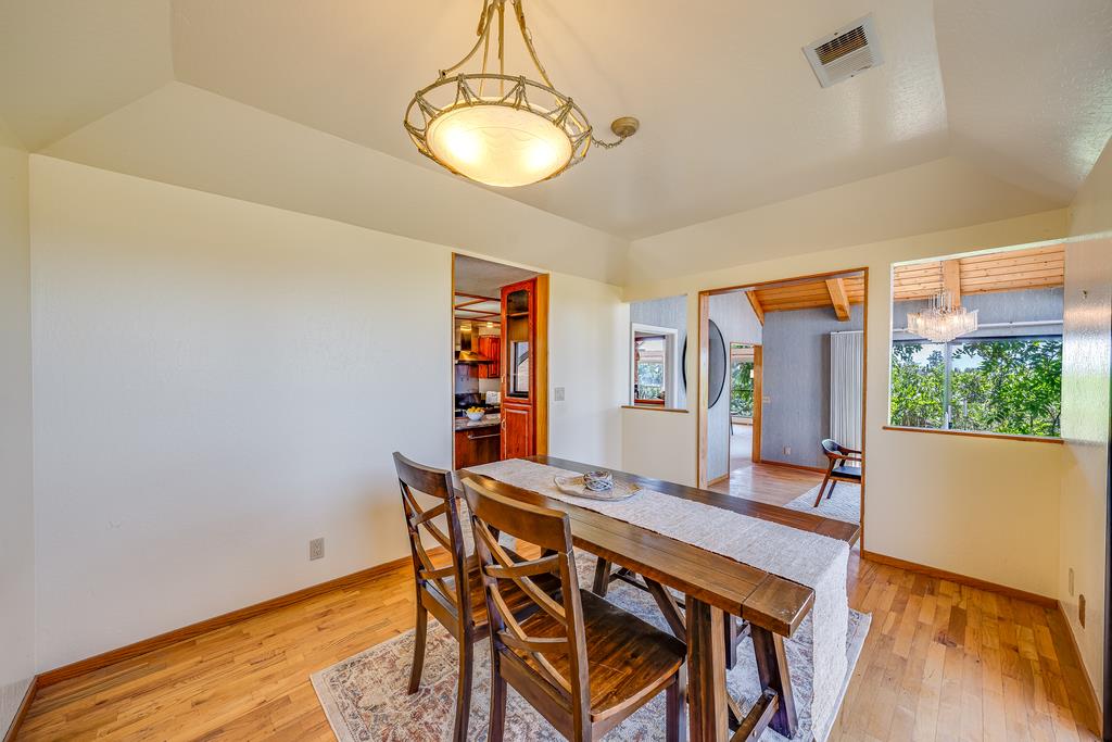3045 3 Springs Road San Jose, CA 95140 - Photo 6 of 35 Gallery Image 6