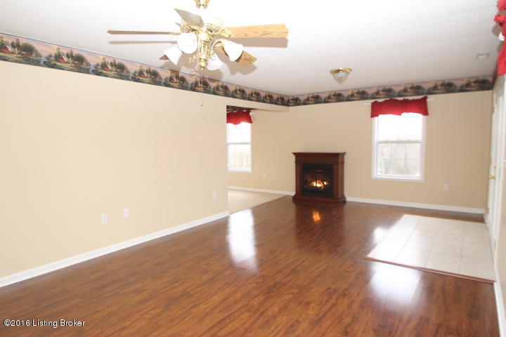 1500 Mays Road Lawrenceburg, KY 40342 - Photo 6 of 23 IMG_5547