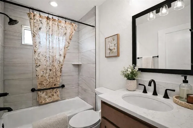 $469,000 | 1645 McLucas Lane, The Villages, FL 34762