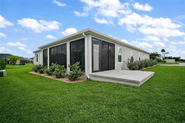 $469,000 | 1645 McLucas Lane, The Villages, FL 34762