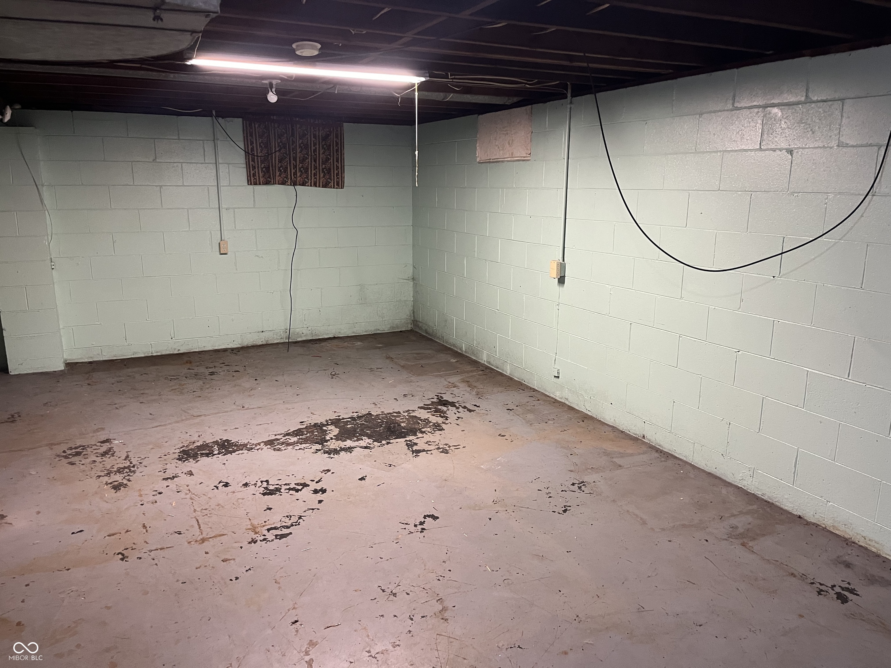 3432 Ralston Avenue Indianapolis, IN 46218 - Photo 13 of 18