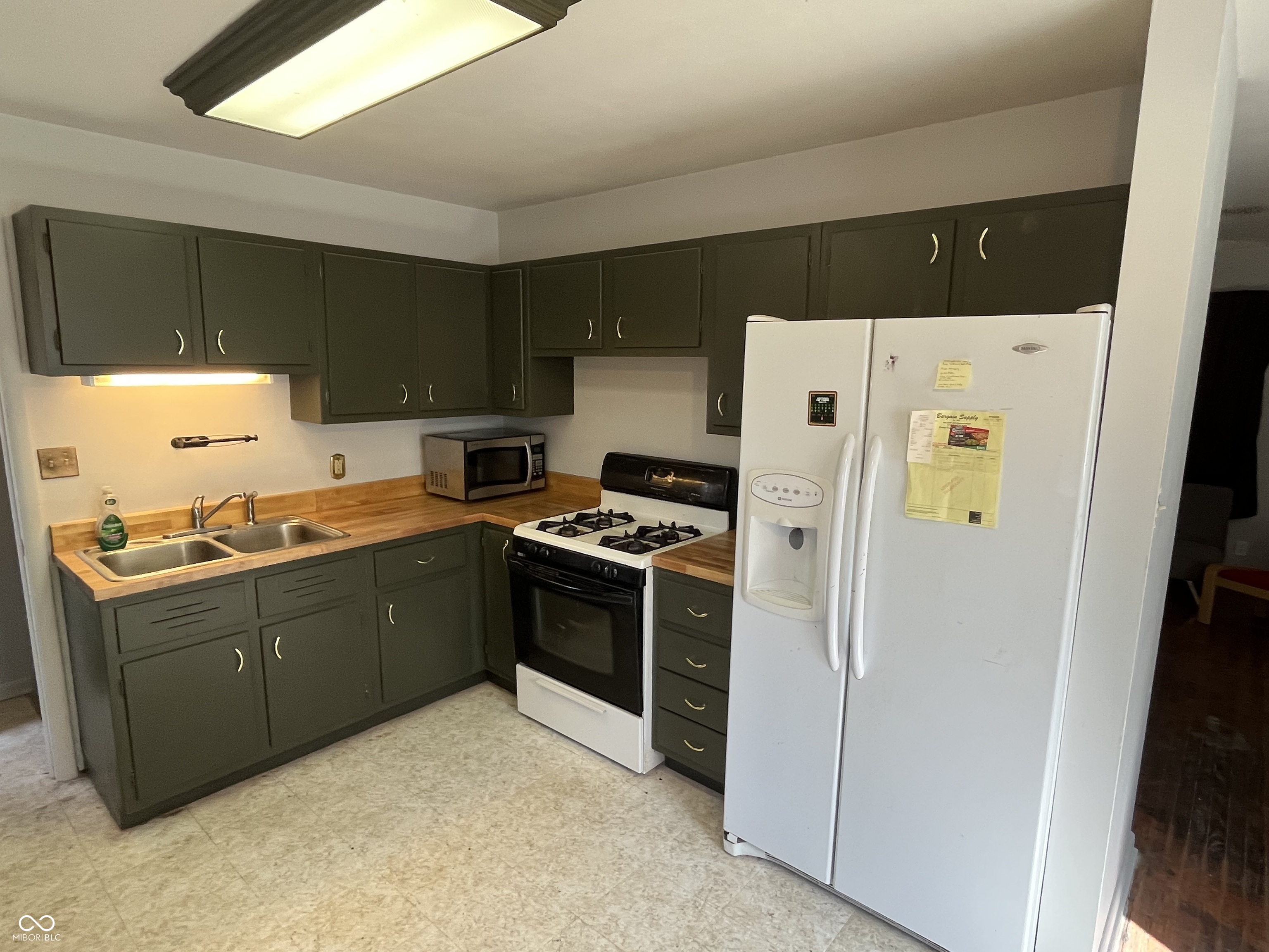 3432 Ralston Avenue Indianapolis, IN 46218 - Photo 5 of 18