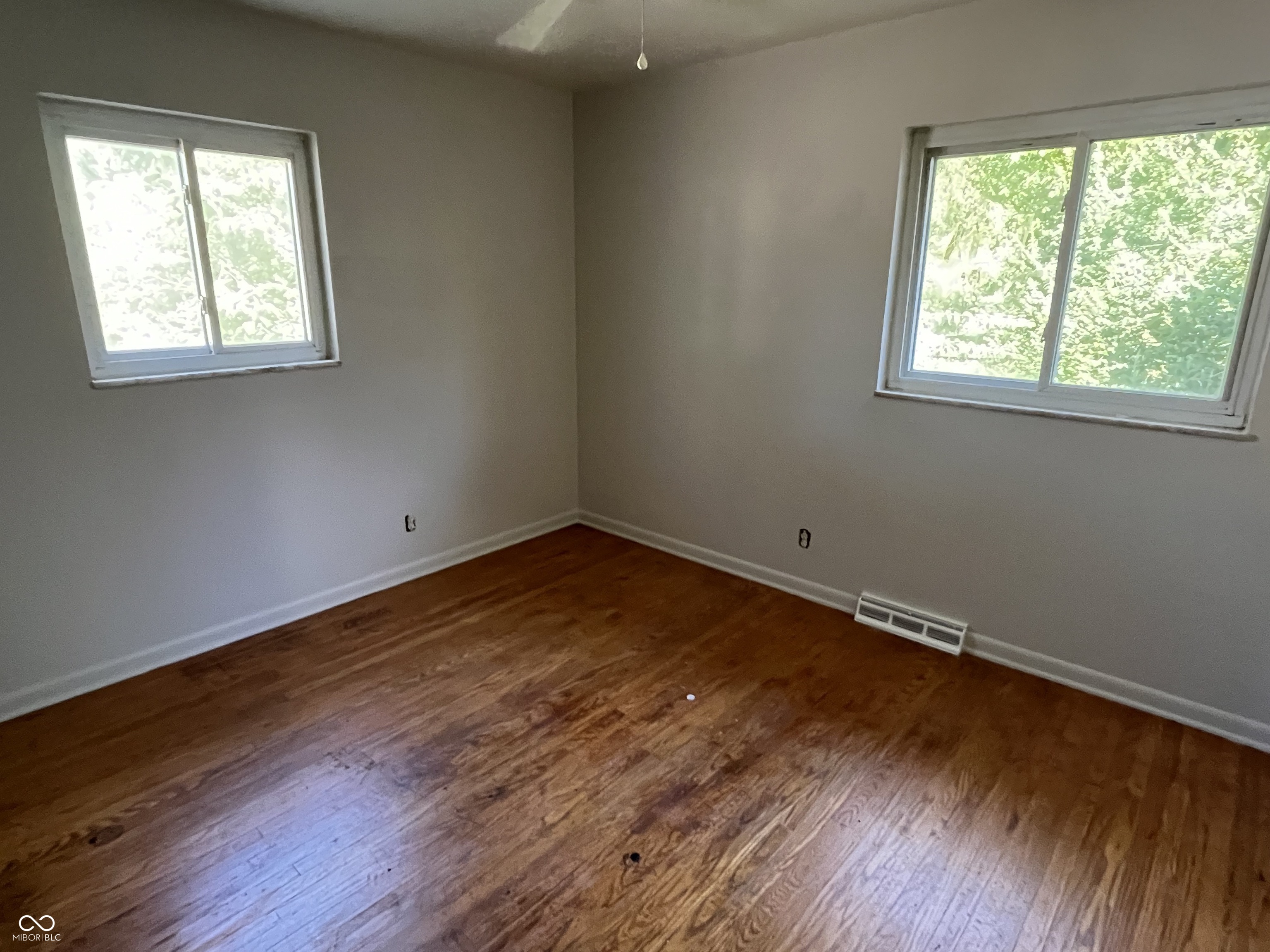 3432 Ralston Avenue Indianapolis, IN 46218 - Photo 10 of 18