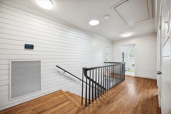 $6,000 | 2506 Avalon Place, Houston, TX 77019