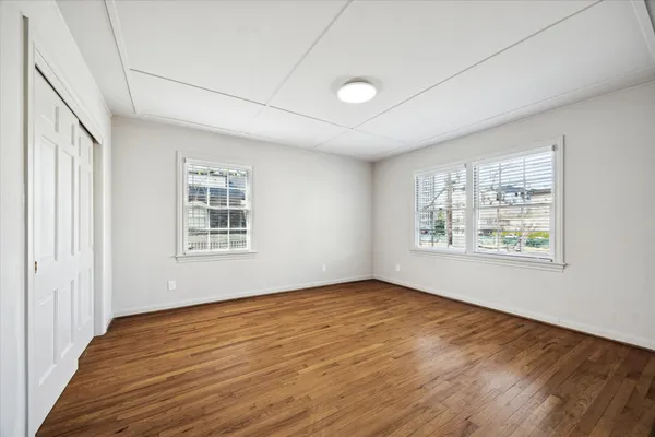 $6,000 | 2506 Avalon Place, Houston, TX 77019