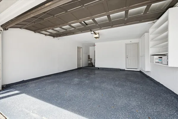 $6,000 | 2506 Avalon Place, Houston, TX 77019