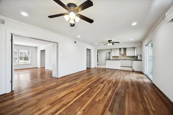 $6,000 | 2506 Avalon Place, Houston, TX 77019