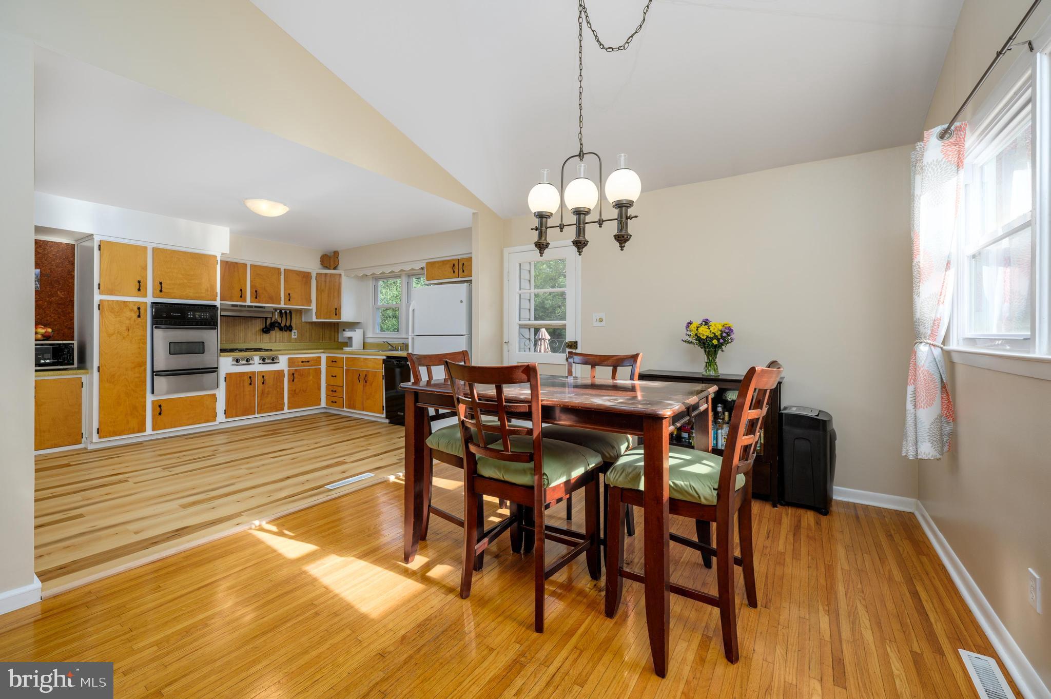 311 Buttonwood Lane Cinnaminson, NJ 08077 - Photo 6 of 29